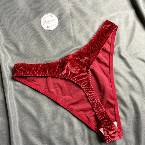 Victoria secret penty - Picture 2 of 3